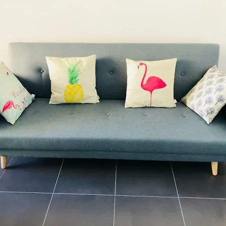 شقة Appt Moderne Vieil 3 Piec أنتيب